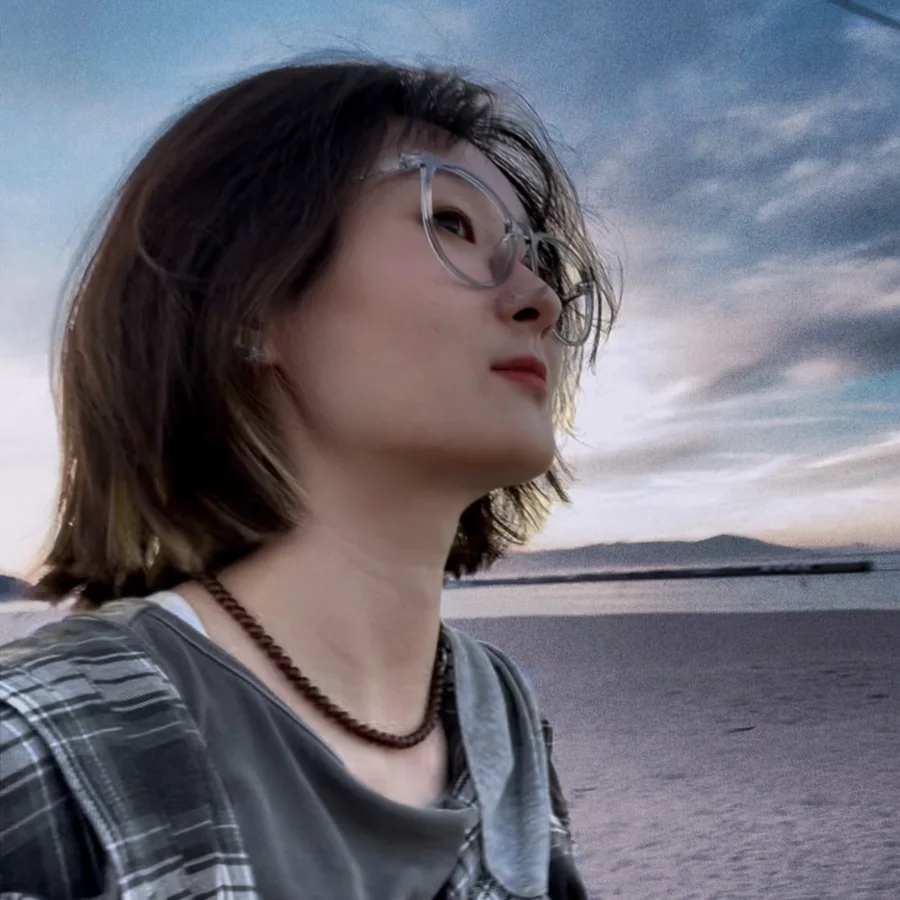 Portrait of Junti Zhang by the sea